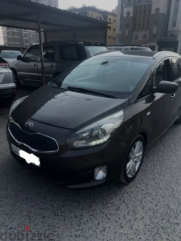 كيا كارينس 2016